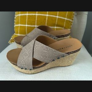 Lucky Brand cork rattlesnake wedge